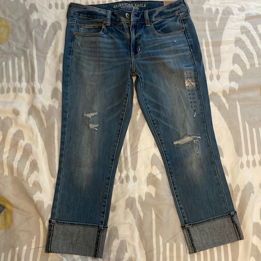 NWT American Eagle artist crop denim jeans, size 8 short